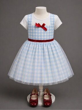 Girls size small 6-7 Wizard of Oz Blue and White Checkered Dorthy Dress